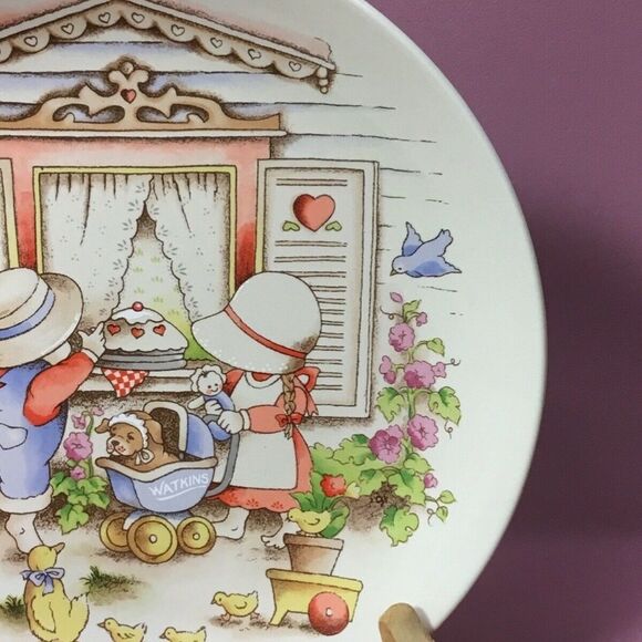 VTG 91s  Watkins Country Kids Porcelain Dessert Plate Moms Are Special 8" - Picture 7 of 10
